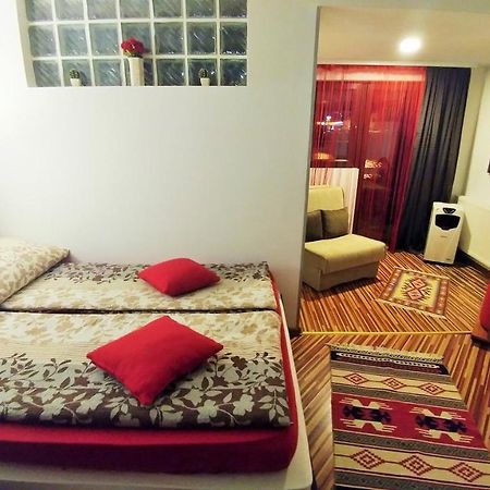 B&B Bazeni Сараево Экстерьер фото