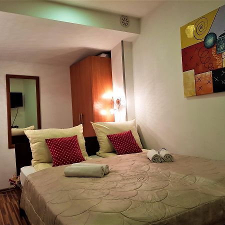 B&B Bazeni Сараево Экстерьер фото