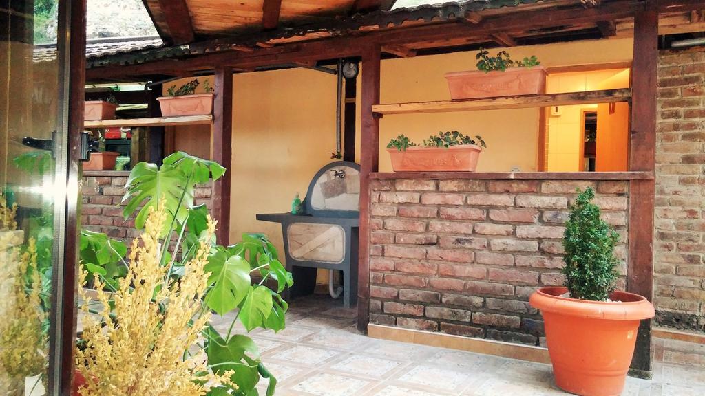B&B Bazeni Сараево Экстерьер фото