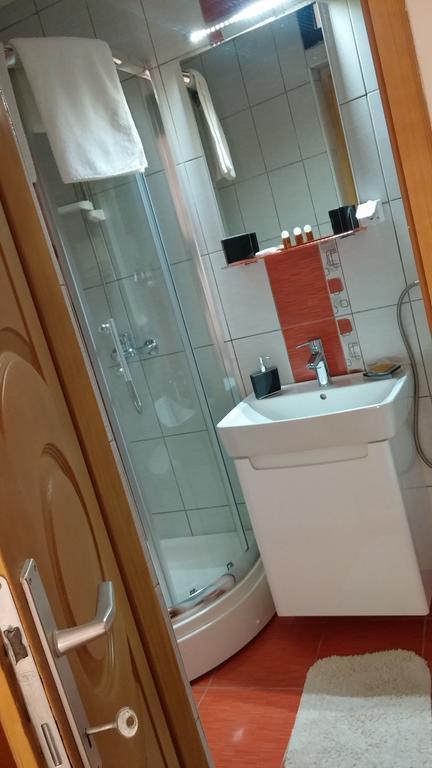 B&B Bazeni Сараево Номер фото