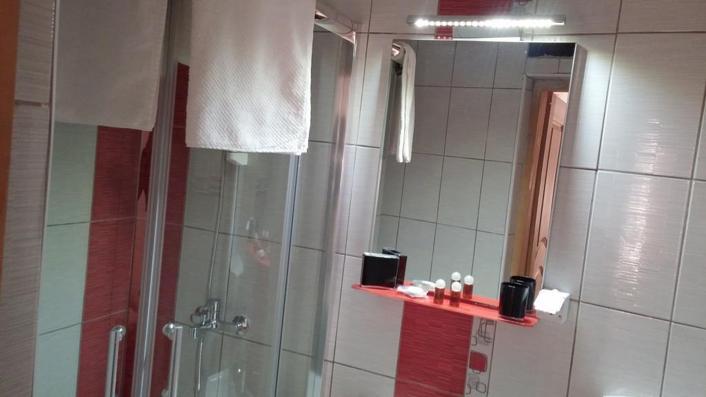 B&B Bazeni Сараево Номер фото